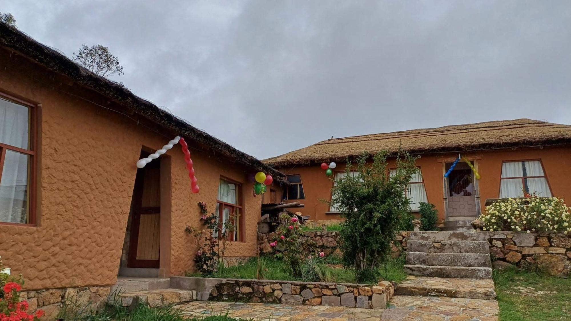 Wara Uta Lodge Comunidad Yumani Exterior foto
